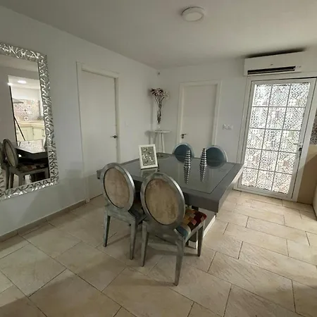 Apartamento Panther Pureza Sevilha